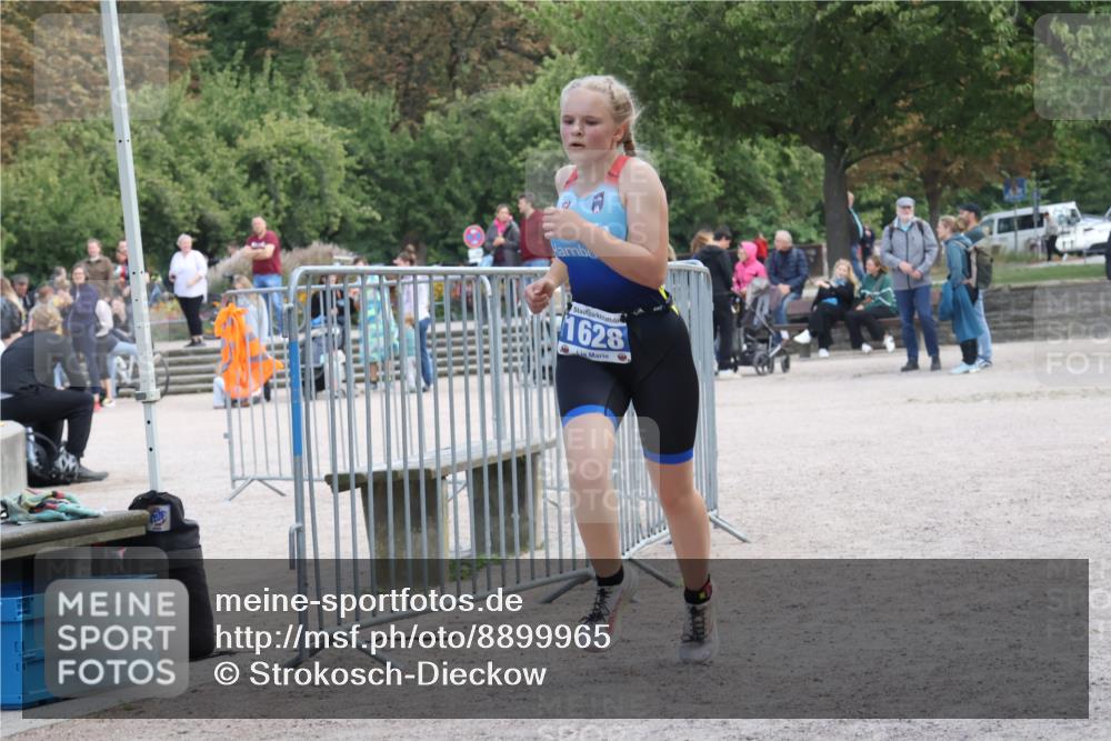 14.09.2025 - Stadtparktriathlon Strokosch-Dieckow http://msf.ph/oto/8899965 14.09.2025 14:19:40 Ziel 1476, 1490, 1628 meine-sportfotos.de
