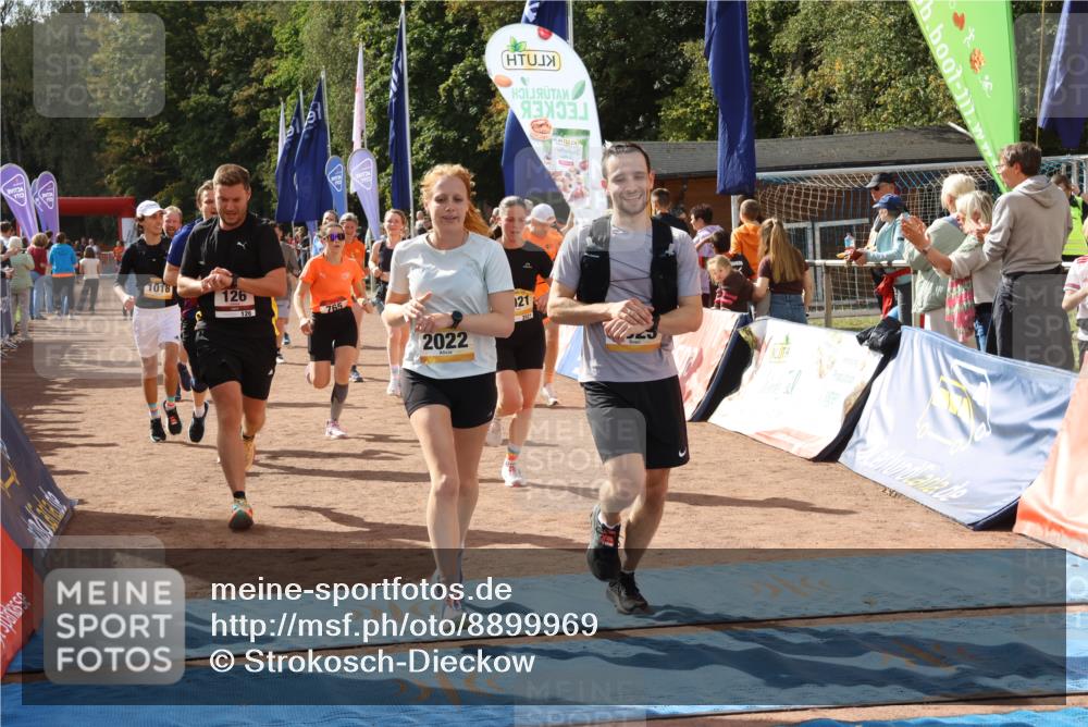 14.09.2025 - Airport Race Strokosch-Dieckow http://msf.ph/oto/8899969 14.09.2025 12:28:18 Ziel 126, 161, 242, 365, 487, 587, 716, 765, 824, 1018, 1073, 1076, 1247, 1399, 2021, 2022, 2023, 4032, 4129 meine-sportfotos.de