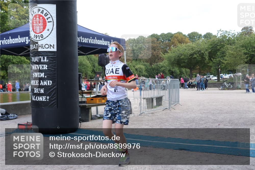 14.09.2025 - Stadtparktriathlon Strokosch-Dieckow http://msf.ph/oto/8899976 14.09.2025 14:19:53 Ziel 1680 meine-sportfotos.de