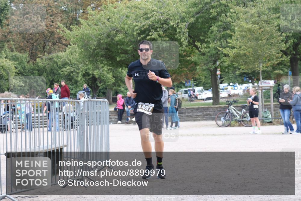 14.09.2025 - Stadtparktriathlon Strokosch-Dieckow http://msf.ph/oto/8899979 14.09.2025 14:20:15 Ziel 1497, 1536 meine-sportfotos.de