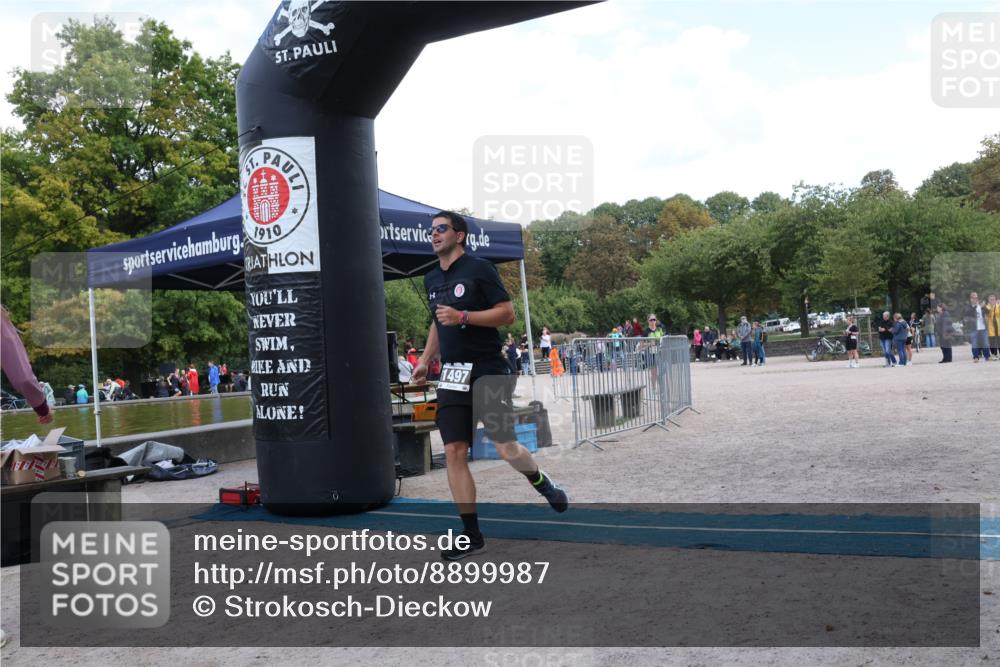 14.09.2025 - Stadtparktriathlon Strokosch-Dieckow http://msf.ph/oto/8899987 14.09.2025 14:20:17 Ziel 1497, 1536 meine-sportfotos.de