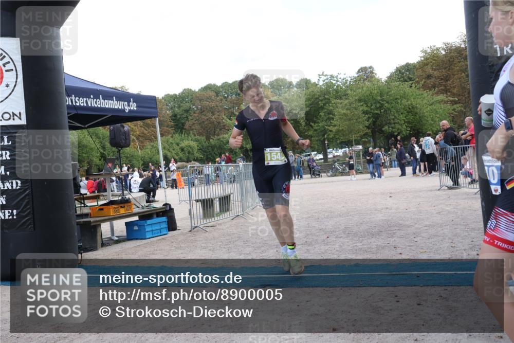 14.09.2025 - Stadtparktriathlon Strokosch-Dieckow http://msf.ph/oto/8900005 14.09.2025 14:20:28 Ziel 1536, 1542 meine-sportfotos.de