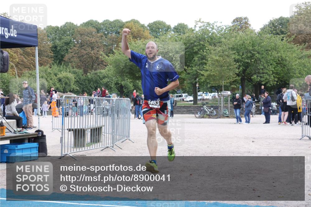 14.09.2025 - Stadtparktriathlon Strokosch-Dieckow http://msf.ph/oto/8900041 14.09.2025 14:21:54 Ziel 1483 meine-sportfotos.de