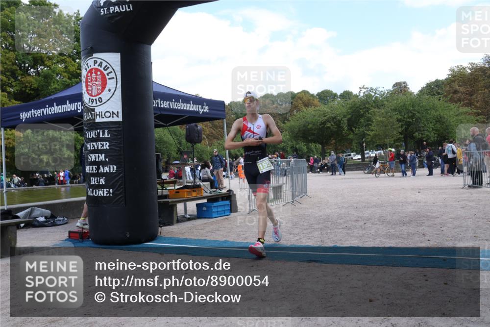 14.09.2025 - Stadtparktriathlon Strokosch-Dieckow http://msf.ph/oto/8900054 14.09.2025 14:22:14 Ziel 1552, 1624 meine-sportfotos.de