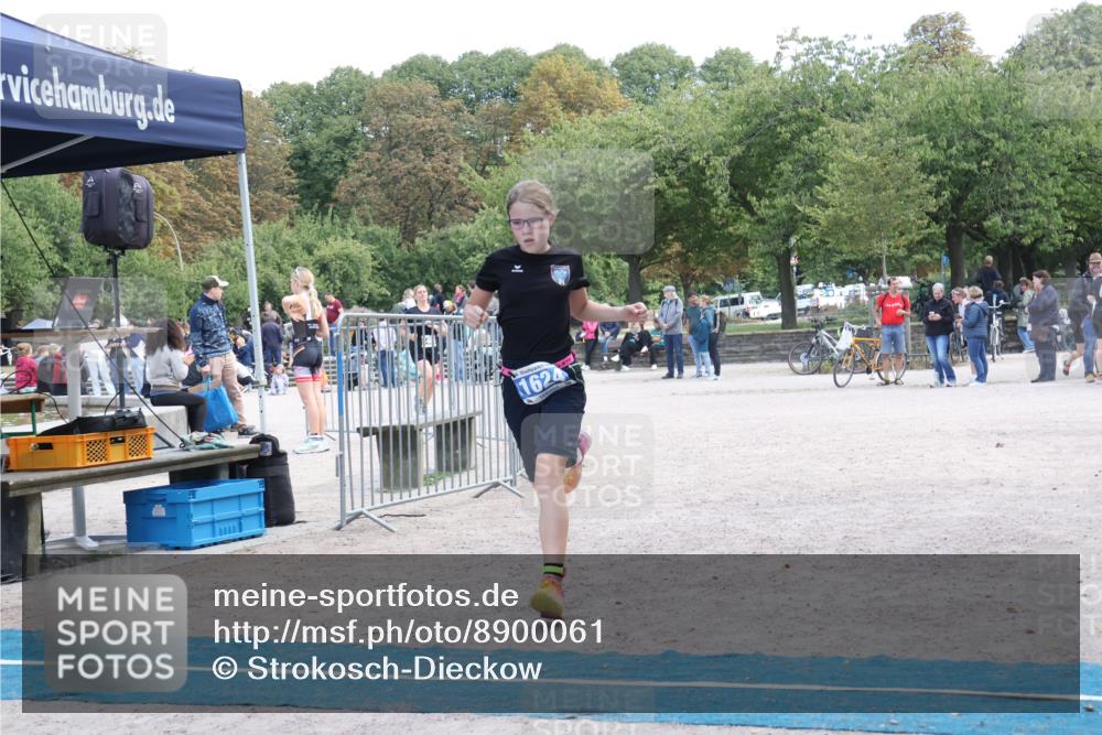 14.09.2025 - Stadtparktriathlon Strokosch-Dieckow http://msf.ph/oto/8900061 14.09.2025 14:22:19 Ziel 1463, 1552, 1624 meine-sportfotos.de
