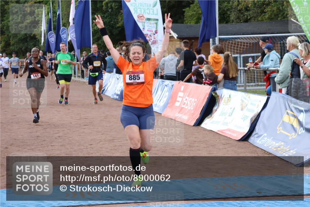 14.09.2025 - Airport Race Strokosch-Dieckow http://msf.ph/oto/8900062 14.09.2025 12:28:37 Ziel 141, 613, 885, 1127, 1129, 1731, 1842, 1989, 4231 meine-sportfotos.de