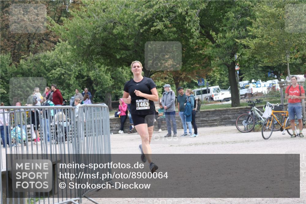 14.09.2025 - Stadtparktriathlon Strokosch-Dieckow http://msf.ph/oto/8900064 14.09.2025 14:22:21 Ziel 1463, 1624 meine-sportfotos.de