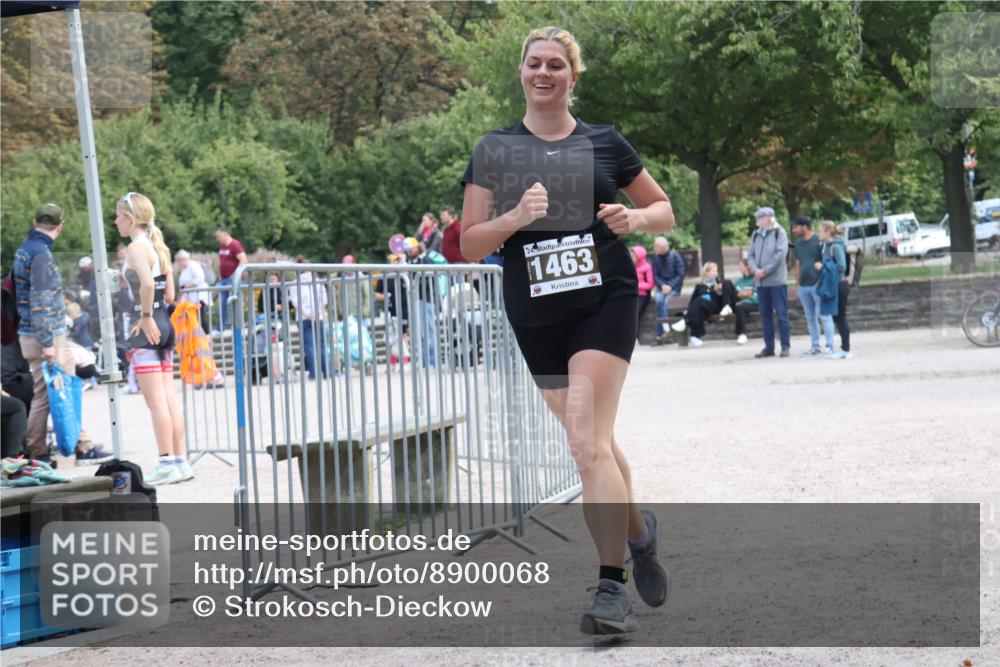 14.09.2025 - Stadtparktriathlon Strokosch-Dieckow http://msf.ph/oto/8900068 14.09.2025 14:22:24 Ziel 1463, 1624 meine-sportfotos.de