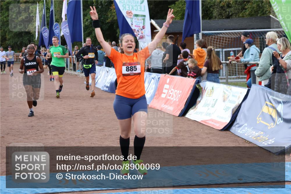 14.09.2025 - Airport Race Strokosch-Dieckow http://msf.ph/oto/8900069 14.09.2025 12:28:38 Ziel 141, 613, 879, 885, 1127, 1129, 1731, 1842, 1989, 4231, 5428 meine-sportfotos.de