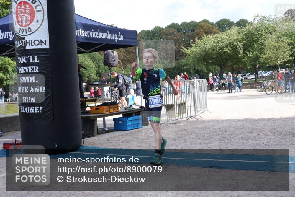 14.09.2025 - Stadtparktriathlon Strokosch-Dieckow http://msf.ph/oto/8900079 14.09.2025 14:22:36 Ziel 1572, 1666 meine-sportfotos.de