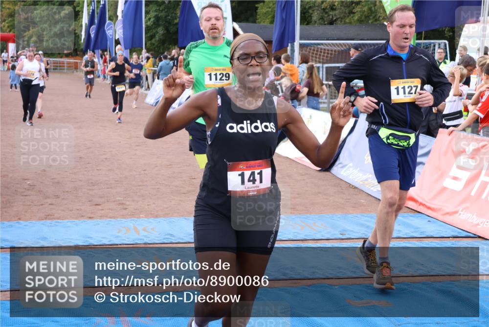 14.09.2025 - Airport Race Strokosch-Dieckow http://msf.ph/oto/8900086 14.09.2025 12:28:42 Ziel 95, 141, 613, 879, 885, 1127, 1129, 1672, 1731, 1780, 1983, 1989, 4231, 5428 meine-sportfotos.de