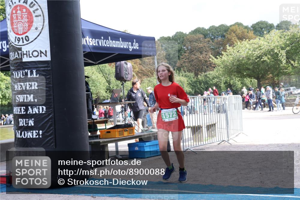 14.09.2025 - Stadtparktriathlon Strokosch-Dieckow http://msf.ph/oto/8900088 14.09.2025 14:22:41 Ziel 1572, 1666 meine-sportfotos.de