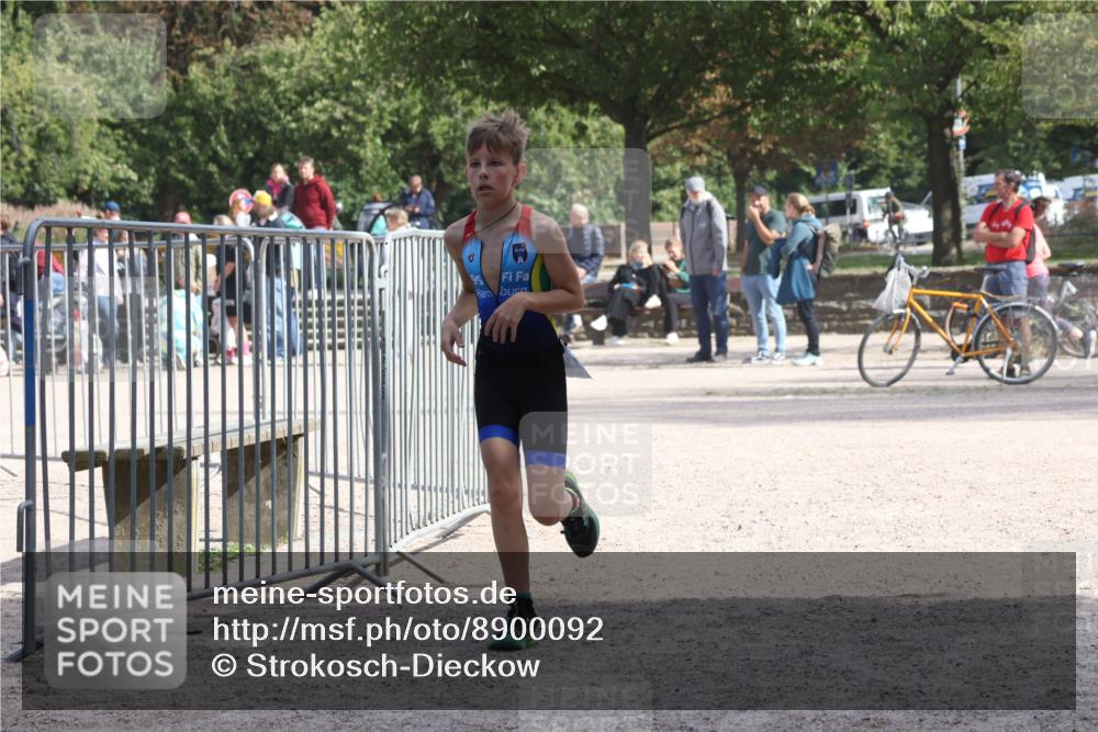 14.09.2025 - Stadtparktriathlon Strokosch-Dieckow http://msf.ph/oto/8900092 14.09.2025 14:22:49 Ziel 1675 meine-sportfotos.de