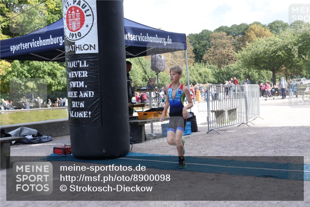 14.09.2025 - Stadtparktriathlon Strokosch-Dieckow http://msf.ph/oto/8900098 14.09.2025 14:22:50 Ziel 1675 meine-sportfotos.de