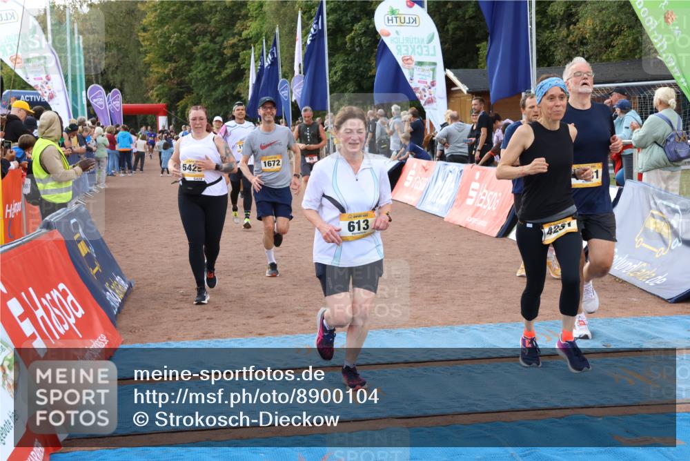 14.09.2025 - Airport Race Strokosch-Dieckow http://msf.ph/oto/8900104 14.09.2025 12:28:46 Ziel 95, 613, 879, 1129, 1672, 1731, 1780, 1913, 1983, 1989, 4231, 5428 meine-sportfotos.de