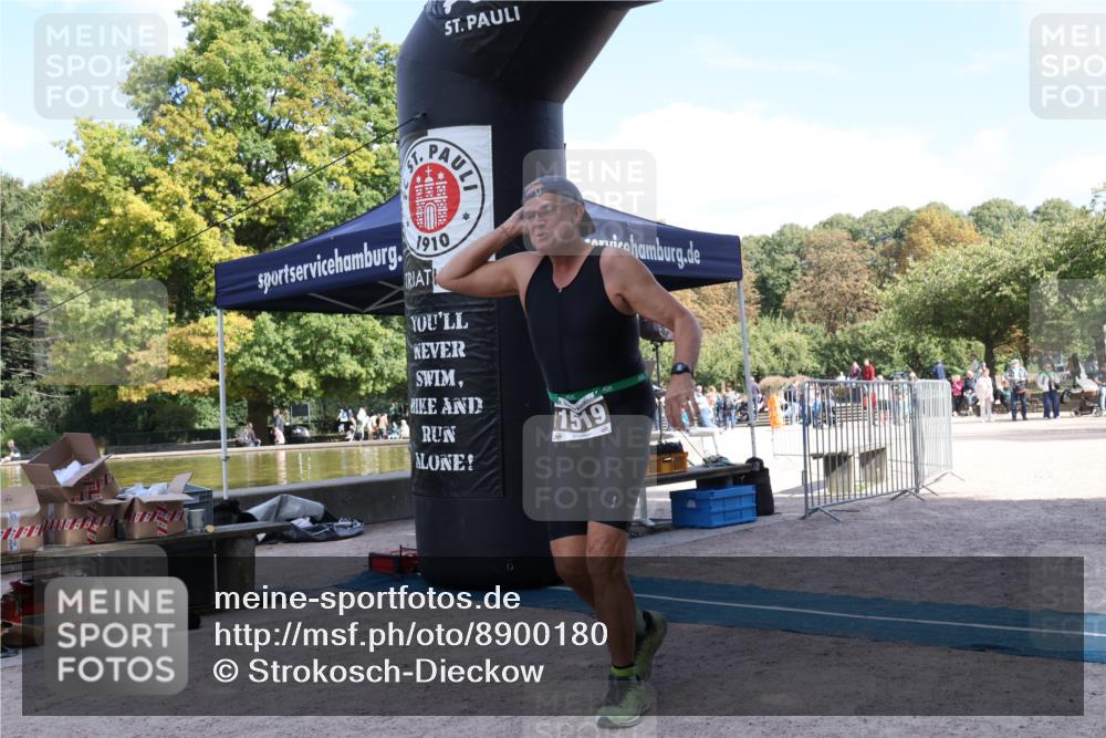 14.09.2025 - Stadtparktriathlon Strokosch-Dieckow http://msf.ph/oto/8900180 14.09.2025 14:27:22 Ziel 1519 meine-sportfotos.de