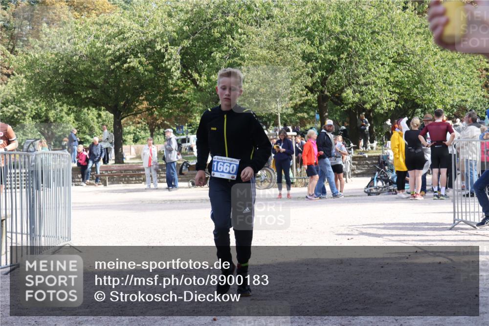14.09.2025 - Stadtparktriathlon Strokosch-Dieckow http://msf.ph/oto/8900183 14.09.2025 14:28:12 Ziel 1544, 1660 meine-sportfotos.de