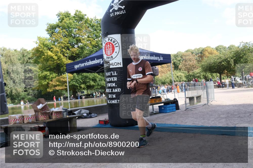 14.09.2025 - Stadtparktriathlon Strokosch-Dieckow http://msf.ph/oto/8900200 14.09.2025 14:28:17 Ziel 1544, 1660 meine-sportfotos.de