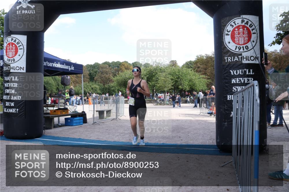 14.09.2025 - Stadtparktriathlon Strokosch-Dieckow http://msf.ph/oto/8900253 14.09.2025 14:33:04 Ziel 1534 meine-sportfotos.de