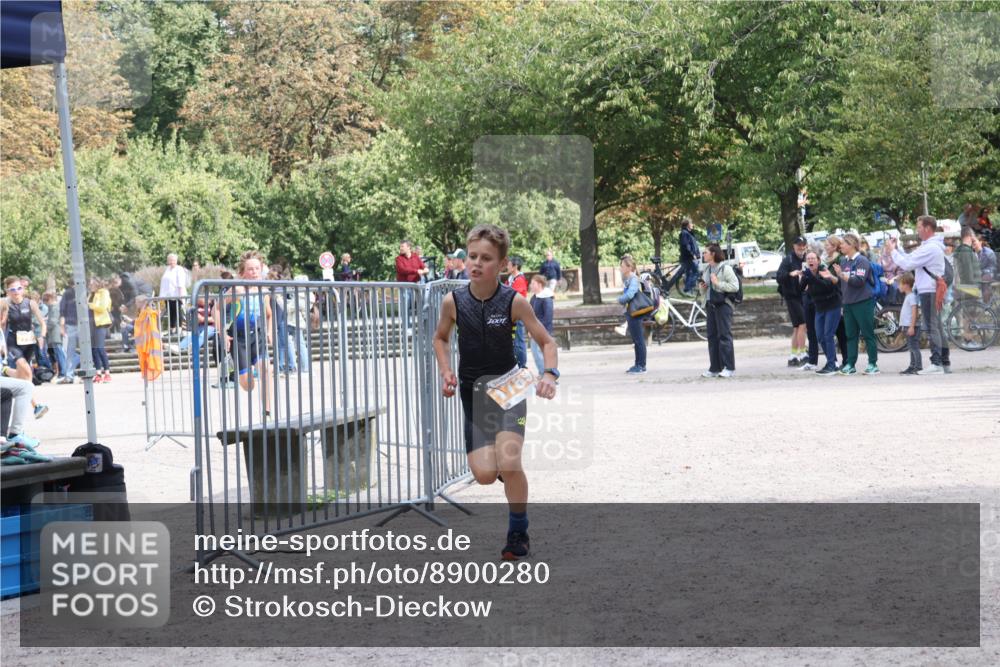 14.09.2025 - Stadtparktriathlon Strokosch-Dieckow http://msf.ph/oto/8900280 14.09.2025 14:37:28 Ziel 1707, 1759, 1776, 1780, 1789 meine-sportfotos.de