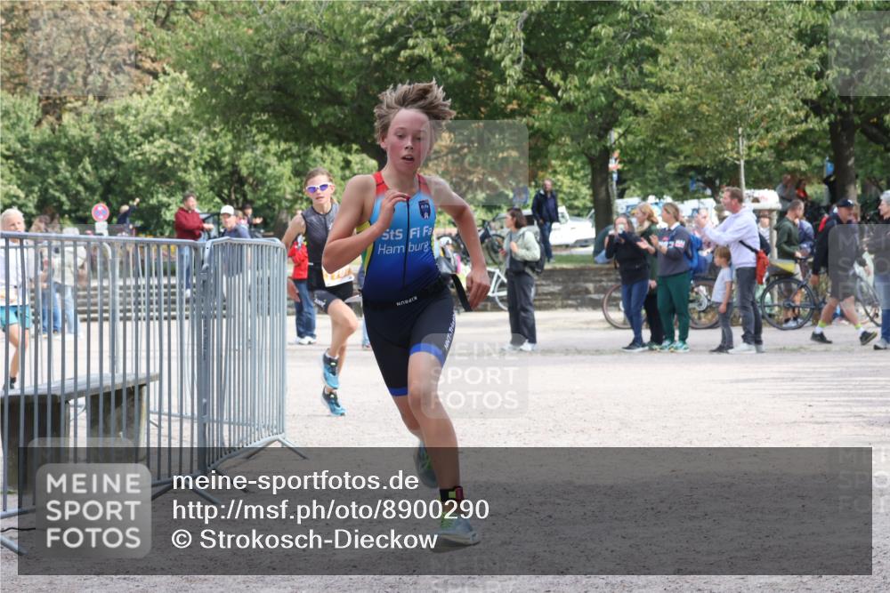 14.09.2025 - Stadtparktriathlon Strokosch-Dieckow http://msf.ph/oto/8900290 14.09.2025 14:37:31 Ziel 1697, 1707, 1739, 1741, 1759, 1776, 1780, 1789 meine-sportfotos.de