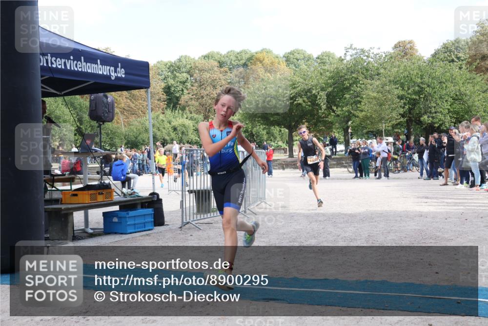 14.09.2025 - Stadtparktriathlon Strokosch-Dieckow http://msf.ph/oto/8900295 14.09.2025 14:37:31 Ziel 1697, 1707, 1739, 1741, 1759, 1776, 1780, 1789 meine-sportfotos.de