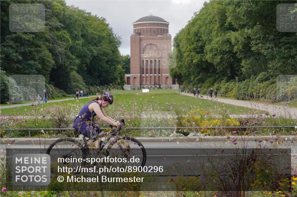14.09.2025 - Stadtparktriathlon Michael Burmester http://msf.ph/oto/8900296 14.09.2025 13:02:00 Radfahren 1323, 1410, 1436, 1463, 1501, 1514 meine-sportfotos.de