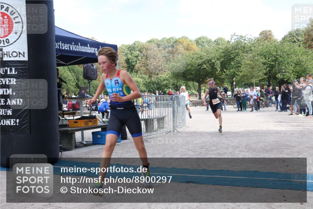 14.09.2025 - Stadtparktriathlon Strokosch-Dieckow http://msf.ph/oto/8900297 14.09.2025 14:37:32 Ziel 1697, 1707, 1739, 1741, 1759, 1776, 1780, 1789 meine-sportfotos.de