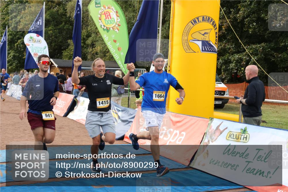 14.09.2025 - Airport Race Strokosch-Dieckow http://msf.ph/oto/8900299 14.09.2025 12:29:15 Ziel 145, 236, 457, 941, 1415, 1432, 1540, 1601, 1664, 1882, 1975, 2122 meine-sportfotos.de