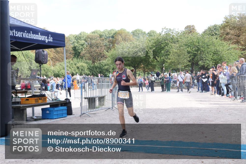 14.09.2025 - Stadtparktriathlon Strokosch-Dieckow http://msf.ph/oto/8900341 14.09.2025 14:37:39 Ziel 1697, 1700, 1703, 1707, 1732, 1739, 1741, 1776, 1780 meine-sportfotos.de