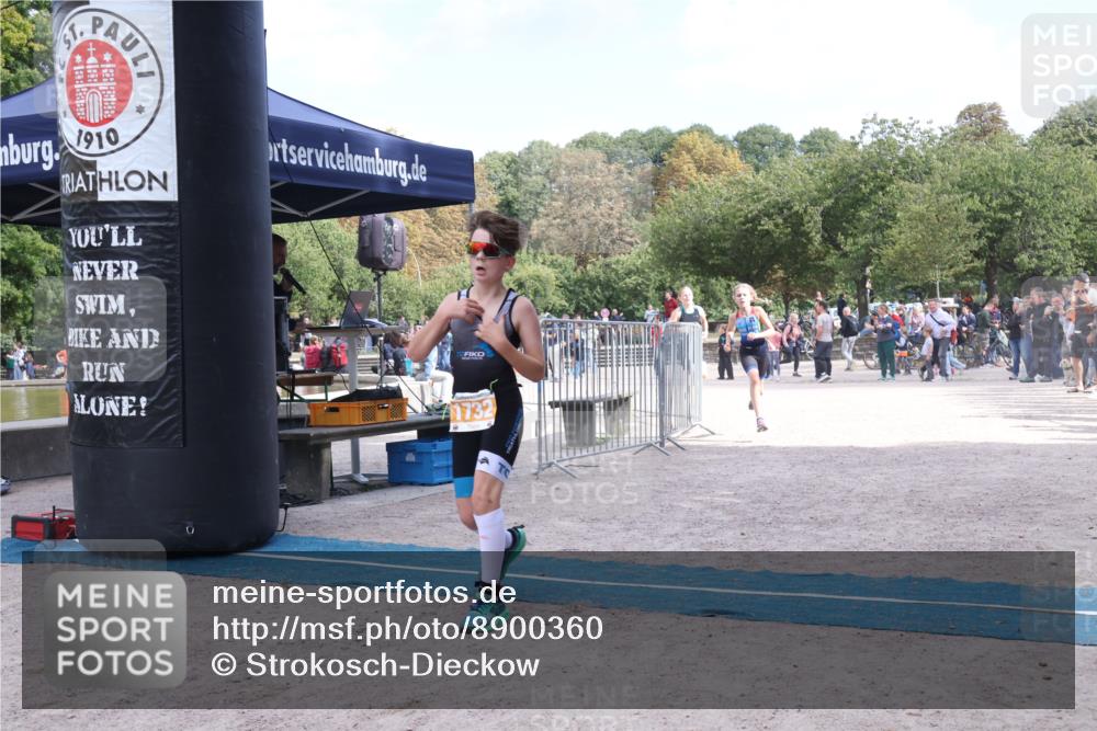 14.09.2025 - Stadtparktriathlon Strokosch-Dieckow http://msf.ph/oto/8900360 14.09.2025 14:37:42 Ziel 1697, 1700, 1703, 1732, 1739, 1741 meine-sportfotos.de
