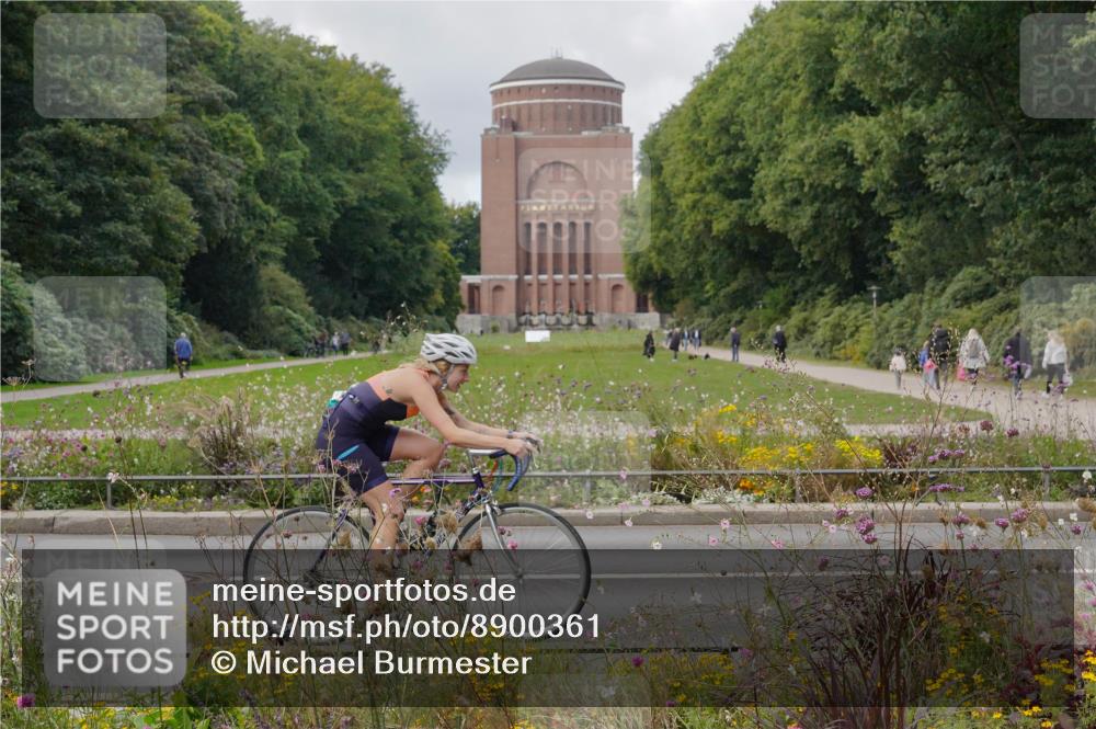14.09.2025 - Stadtparktriathlon Michael Burmester http://msf.ph/oto/8900361 14.09.2025 13:02:43 Radfahren 1342, 1349, 1355, 1367, 1434, 1435, 1477, 1488 meine-sportfotos.de