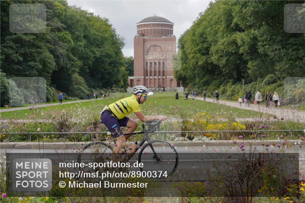14.09.2025 - Stadtparktriathlon Michael Burmester http://msf.ph/oto/8900374 14.09.2025 13:02:48 Radfahren 1342, 1349, 1355, 1367, 1434, 1435, 1477, 1483, 1488 meine-sportfotos.de