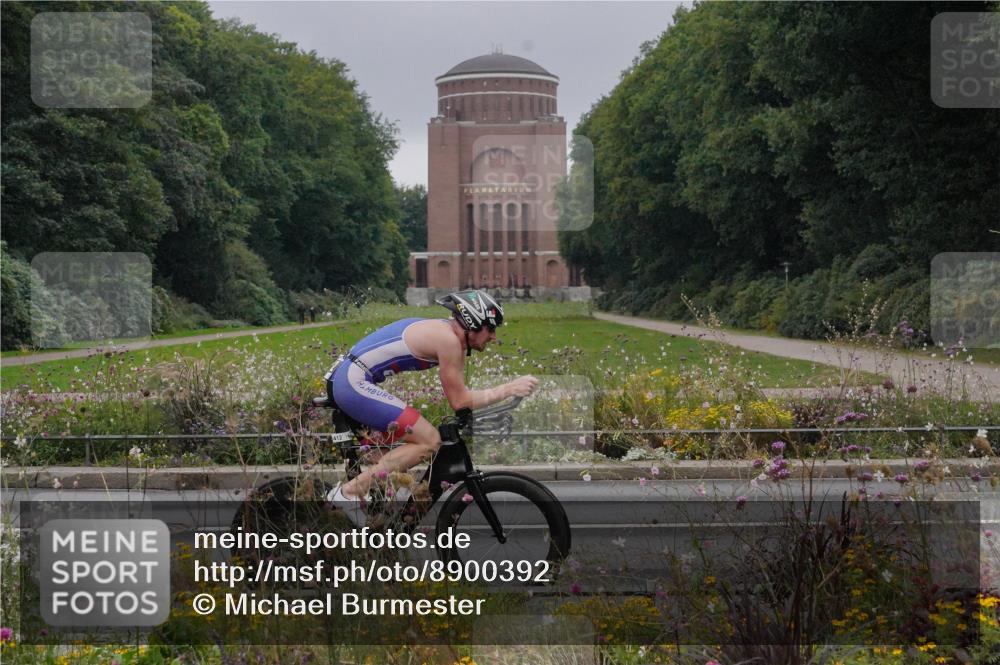 14.09.2025 - Stadtparktriathlon Michael Burmester http://msf.ph/oto/8900392 14.09.2025 09:18:04 Radfahren 307, 322, 332, 412, 474, 475 meine-sportfotos.de