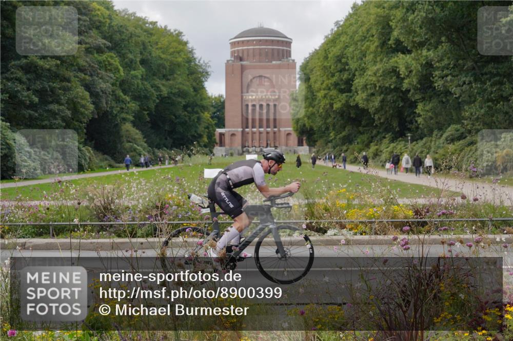14.09.2025 - Stadtparktriathlon Michael Burmester http://msf.ph/oto/8900399 14.09.2025 13:02:58 Radfahren 1352, 1387, 1403, 1407, 1414, 1483, 1492, 1493 meine-sportfotos.de