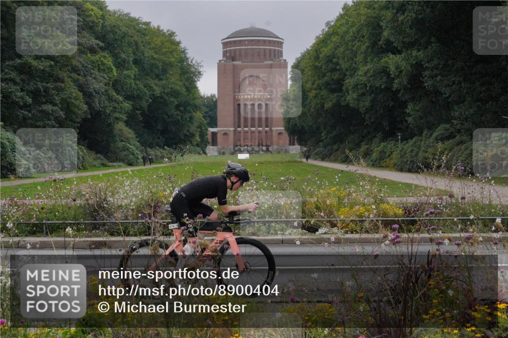14.09.2025 - Stadtparktriathlon Michael Burmester http://msf.ph/oto/8900404 14.09.2025 09:18:13 Radfahren 307, 317, 332, 344, 420, 456, 459, 468, 474, 481 meine-sportfotos.de