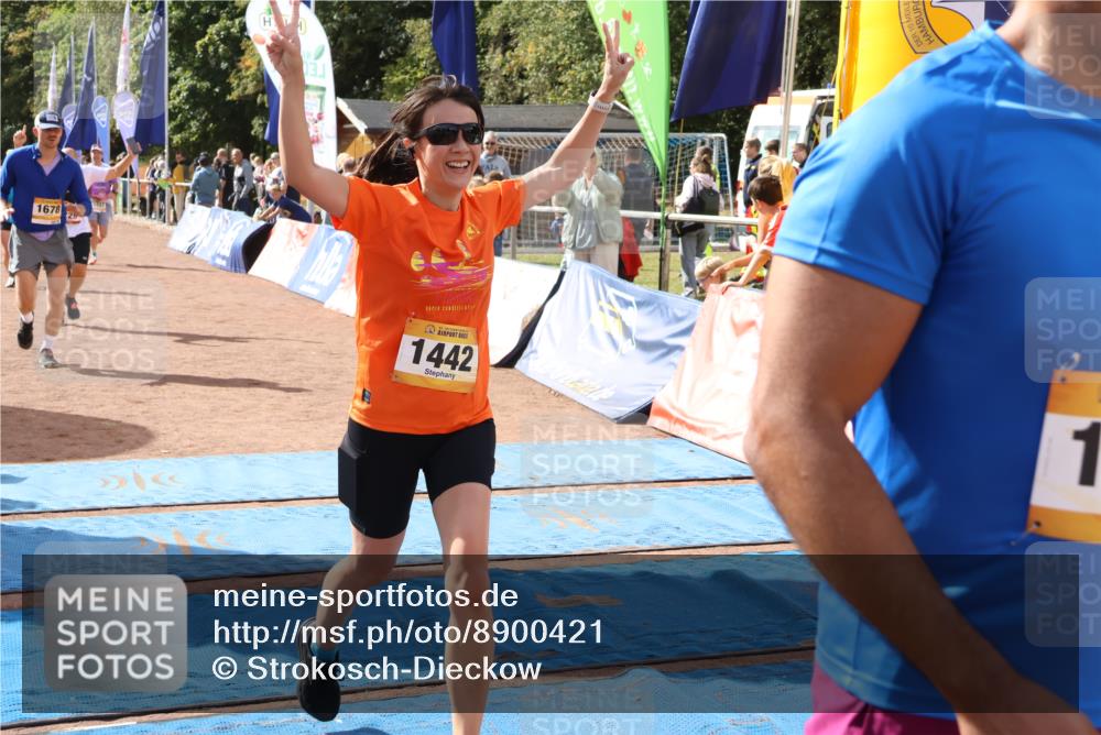 14.09.2025 - Airport Race Strokosch-Dieckow http://msf.ph/oto/8900421 14.09.2025 12:29:25 Ziel 428, 729, 1442, 1601, 1678, 1882, 1883, 1905, 1975, 4213 meine-sportfotos.de