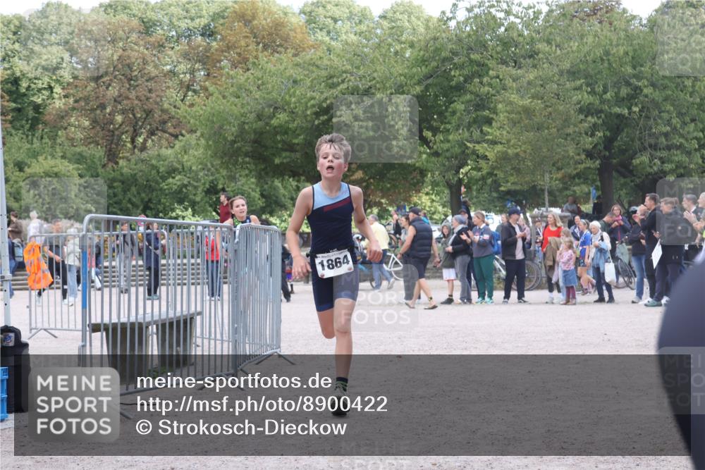 14.09.2025 - Stadtparktriathlon Strokosch-Dieckow http://msf.ph/oto/8900422 14.09.2025 14:38:02 Ziel 1723, 1775, 1864 meine-sportfotos.de