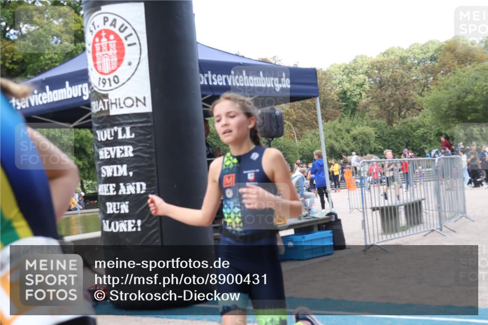 14.09.2025 - Stadtparktriathlon Strokosch-Dieckow http://msf.ph/oto/8900431 14.09.2025 14:38:06 Ziel 1717, 1723, 1733, 1775, 1864 meine-sportfotos.de