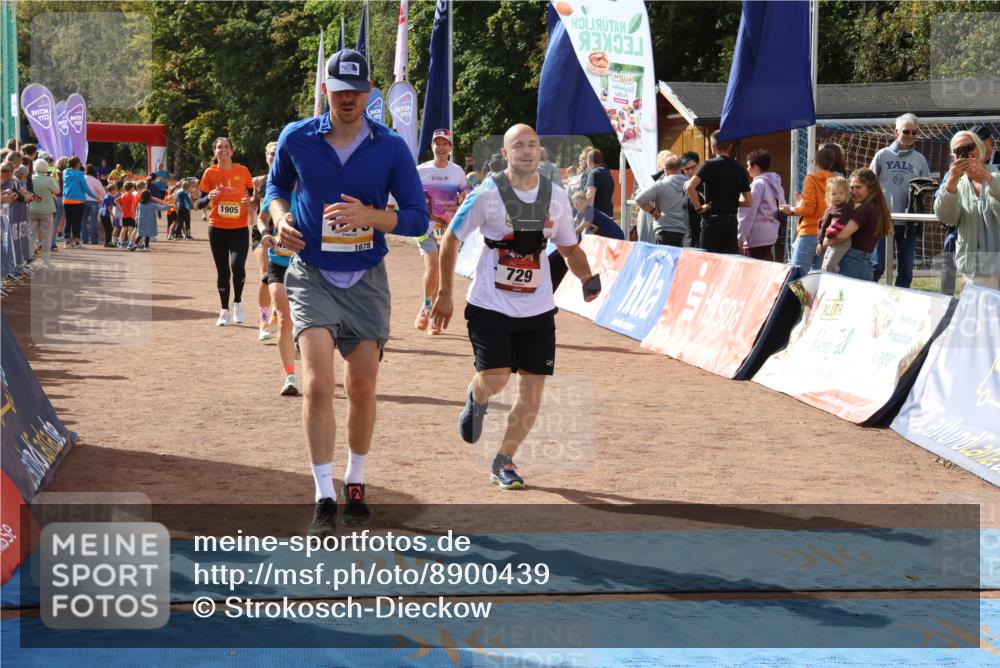 14.09.2025 - Airport Race Strokosch-Dieckow http://msf.ph/oto/8900439 14.09.2025 12:29:27 Ziel 207, 428, 729, 1442, 1678, 1882, 1883, 1905, 1975, 4213 meine-sportfotos.de