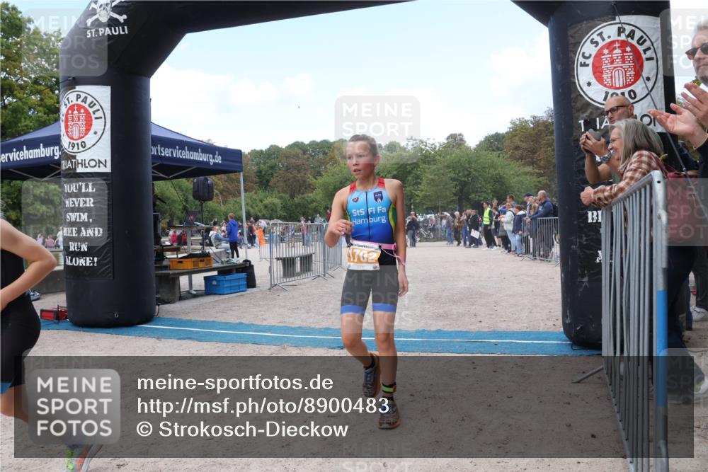 14.09.2025 - Stadtparktriathlon Strokosch-Dieckow http://msf.ph/oto/8900483 14.09.2025 14:38:22 Ziel 1692, 1702, 1724, 1777 meine-sportfotos.de
