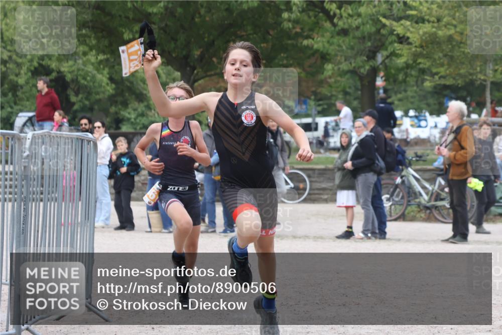14.09.2025 - Stadtparktriathlon Strokosch-Dieckow http://msf.ph/oto/8900506 14.09.2025 14:38:36 Ziel 1725, 1753, 1783, 1786 meine-sportfotos.de