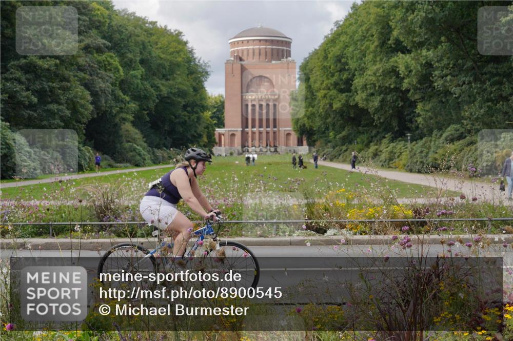 14.09.2025 - Stadtparktriathlon Michael Burmester http://msf.ph/oto/8900545 14.09.2025 13:04:48 Radfahren 1246, 1307, 1358, 1365, 1386, 1455, 1474, 1521 meine-sportfotos.de
