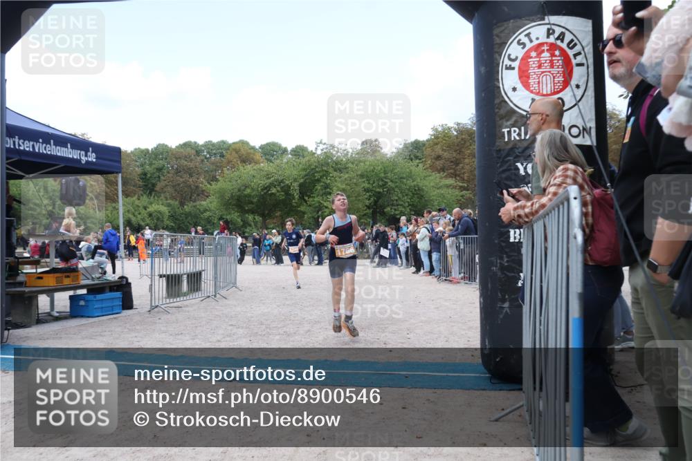 14.09.2025 - Stadtparktriathlon Strokosch-Dieckow http://msf.ph/oto/8900546 14.09.2025 14:38:45 Ziel 1745, 1753, 1766 meine-sportfotos.de
