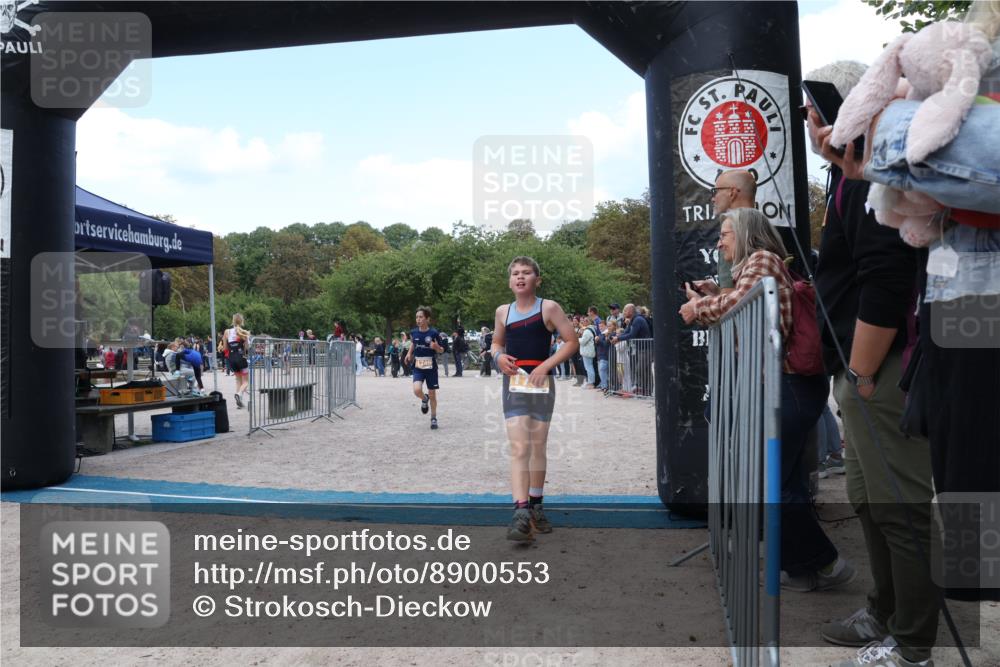 14.09.2025 - Stadtparktriathlon Strokosch-Dieckow http://msf.ph/oto/8900553 14.09.2025 14:38:46 Ziel 1745, 1753, 1754, 1766 meine-sportfotos.de