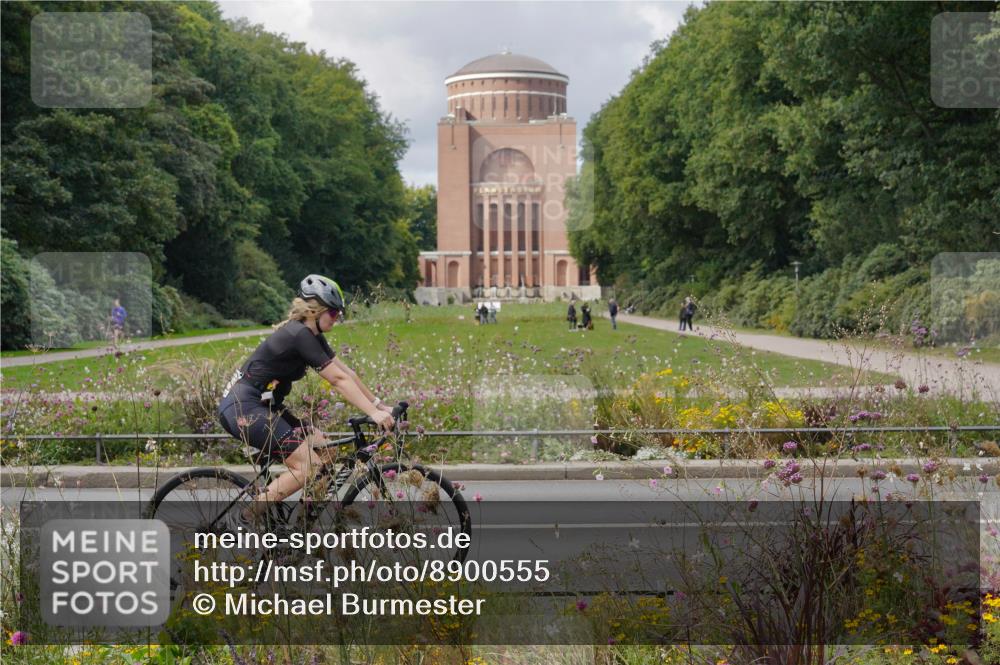 14.09.2025 - Stadtparktriathlon Michael Burmester http://msf.ph/oto/8900555 14.09.2025 13:04:54 Radfahren 1246, 1365, 1386, 1455, 1474, 1521 meine-sportfotos.de