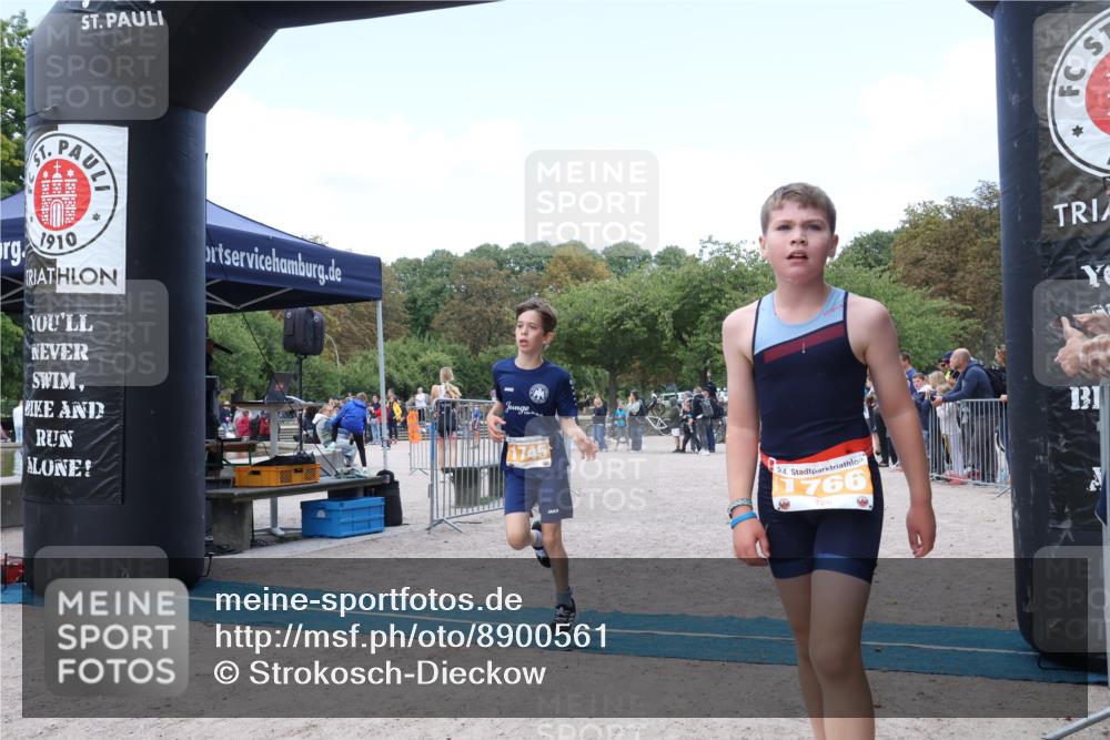 14.09.2025 - Stadtparktriathlon Strokosch-Dieckow http://msf.ph/oto/8900561 14.09.2025 14:38:48 Ziel 1716, 1745, 1753, 1754, 1766, 1771 meine-sportfotos.de