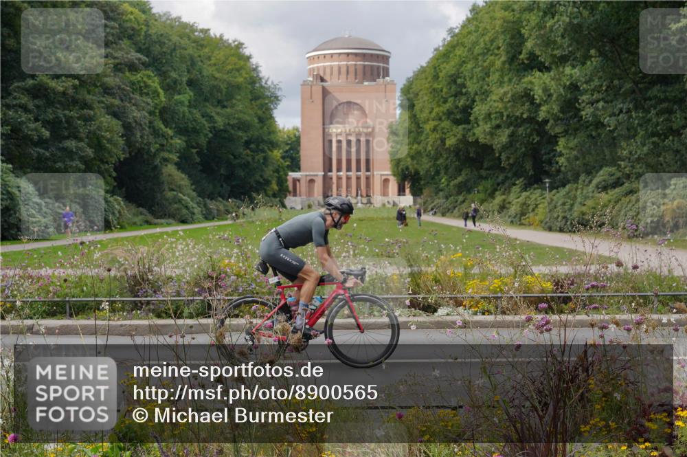 14.09.2025 - Stadtparktriathlon Michael Burmester http://msf.ph/oto/8900565 14.09.2025 13:04:55 Radfahren 1246, 1365, 1386, 1474, 1521 meine-sportfotos.de