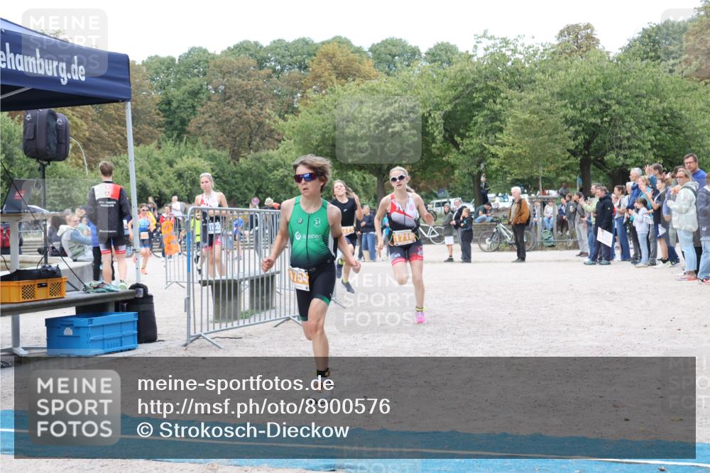 14.09.2025 - Stadtparktriathlon Strokosch-Dieckow http://msf.ph/oto/8900576 14.09.2025 14:38:53 Ziel 1711, 1716, 1745, 1754, 1755, 1771 meine-sportfotos.de
