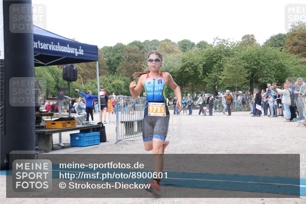 14.09.2025 - Stadtparktriathlon Strokosch-Dieckow http://msf.ph/oto/8900601 14.09.2025 14:38:58 Ziel 1711, 1716, 1754, 1755, 1771 meine-sportfotos.de